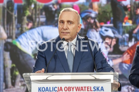  22.08.2019 WARSZAWA<br />
PREZENTACJA KANDYDATOW DO SEJMU Z WARSZAWSKIEJ LISTY KOALICJI OBYWATELSKIEJ<br />
N/Z GRZEGORZ SCHETYNA<br />
 