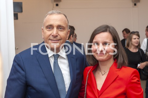  22.08.2019 WARSZAWA<br />
PREZENTACJA KANDYDATOW DO SEJMU Z WARSZAWSKIEJ LISTY KOALICJI OBYWATELSKIEJ<br />
N/Z GRZEGORZ SCHETYNA URSZULA ZIELINSKA<br />
 