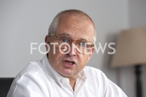  29.08.2019 WARSZAWA<br />
KONFERENCJA NA TEMAT SLEDZTWA W SPRAWIE SMIERCI DAWIDA KOSTECKIEGO<br />
N/Z JACEK DUBOIS<br />
 