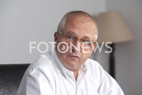  29.08.2019 WARSZAWA<br />
KONFERENCJA NA TEMAT SLEDZTWA W SPRAWIE SMIERCI DAWIDA KOSTECKIEGO<br />
N/Z JACEK DUBOIS<br />
 