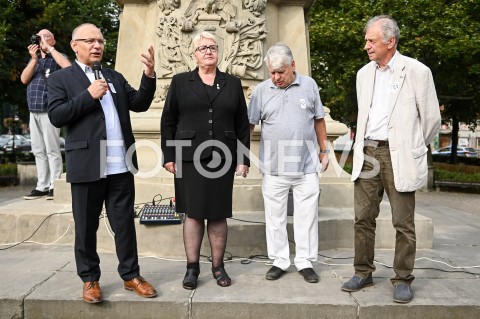  31.08.2019 GDANSK<br />
OBCHODY 39. ROCZNICY POROZUMIEN SIERPNIOWYCH W GDANSKU<br />
N/Z JERZY BOROWCZAK HENRYKA KRZYWONOS BOGDAN BORUSEWICZ BOGDAN LIS<br />
 