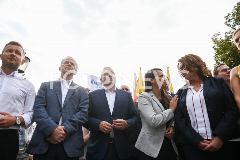  31.08.2019 GDANSK<br />
OBCHODY 39. ROCZNICY POROZUMIEN SIERPNIOWYCH W GDANSKU<br />
N/Z RYSZARD SWILSKI SLAWOMIR RYBICKI GRZEGORZ SCHETYNA AGNIESZKA POMASKA MALGORZATA KIDAWA BLONSKA<br />
 