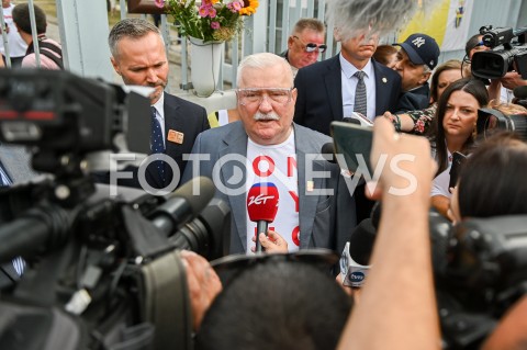  31.08.2019 GDANSK<br />
OBCHODY 39. ROCZNICY POROZUMIEN SIERPNIOWYCH W GDANSKU<br />
N/Z LECH WALESA UDZIELA WYWIADU MEDIOM<br />
 