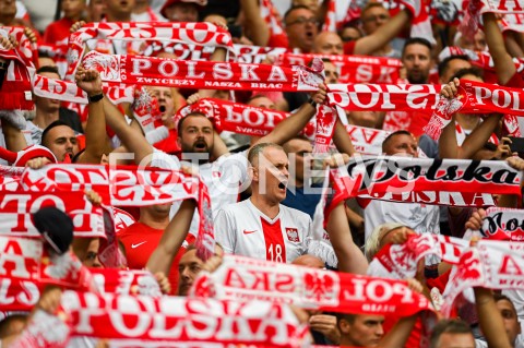  09.09.2019 - WARSZAWA<br />
PILKA NOZNA - KWALIFIKACJE UEFA EURO 2020<br />
FOOTBALL UEFA EURO 2020 QUALIFIERS<br />
MECZ POLSKA (POLAND) - AUSTRIA (AUSTRIA)<br />
N/Z KIBICE SZALIKI REPREZENTACJA POLSKA<br />
 