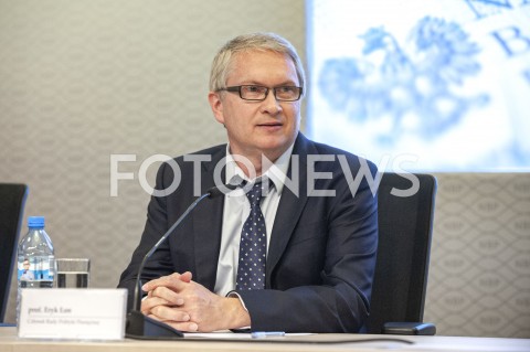  11.09.2019 WARSZAWA<br />
KONFERENCJA W NBP PO RADZIE POLITYKI PIENIEZNEJ <br />
N/Z ERYK LON<br />
 