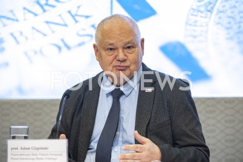  11.09.2019 WARSZAWA<br />
KONFERENCJA W NBP PO RADZIE POLITYKI PIENIEZNEJ <br />
N/Z ADAM GLAPINSKI<br />
 