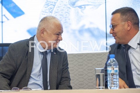  11.09.2019 WARSZAWA<br />
KONFERENCJA W NBP PO RADZIE POLITYKI PIENIEZNEJ <br />
N/Z ADAM GLAPINSKI RAFAL SURA<br />
 