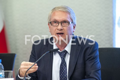  11.09.2019 WARSZAWA<br />
KONFERENCJA W NBP PO RADZIE POLITYKI PIENIEZNEJ <br />
N/Z ERYK LON<br />
 