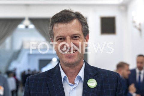  24.10.2019 WARSZAWA<br />UROCZYSTOSC WRECZENIA NOMINACJI POSLOM IX KADENCJI<br />N/Z TOMASZ ANISKO<br /> 