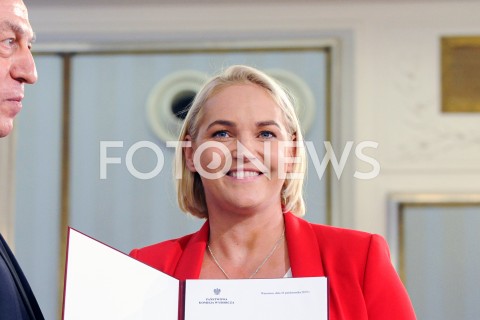  24.10.2019 WARSZAWA<br />
UROCZYSTOSC WRECZENIA NOMINACJI POSLOM IX KADENCJI<br />
N/Z DOMINIKA CHOROSINSKA FIGURSKA <br />
 