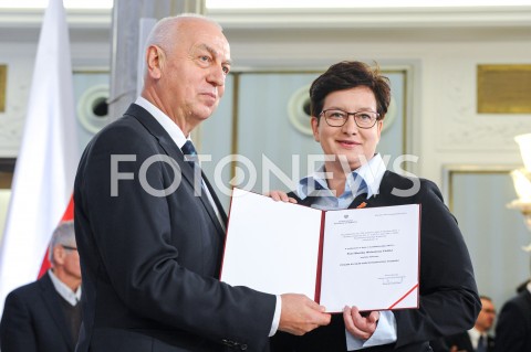  24.10.2019 WARSZAWA<br />
UROCZYSTOSC WRECZENIA NOMINACJI POSLOM IX KADENCJI<br />
N/Z MONIKA FALEJ<br />
 