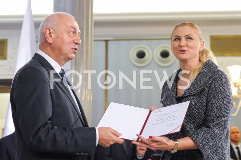  24.10.2019 WARSZAWA<br />
UROCZYSTOSC WRECZENIA NOMINACJI POSLOM IX KADENCJI<br />
N/Z AGNIESZKA GORSKA<br />
 