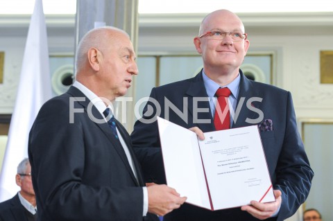  24.10.2019 WARSZAWA<br />
UROCZYSTOSC WRECZENIA NOMINACJI POSLOM IX KADENCJI<br />
N/Z MICHAL GRAMATYKA<br />
 