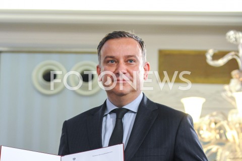  24.10.2019 WARSZAWA<br />UROCZYSTOSC WRECZENIA NOMINACJI POSLOM IX KADENCJI<br />N/Z MARCIN PIOTR GWOZDZ<br /> 
