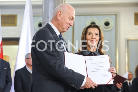  24.10.2019 WARSZAWA<br />UROCZYSTOSC WRECZENIA NOMINACJI POSLOM IX KADENCJI<br />N/Z TERESA HALAS<br /> 