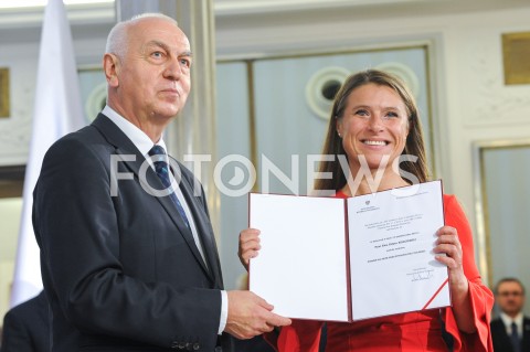  24.10.2019 WARSZAWA<br />
UROCZYSTOSC WRECZENIA NOMINACJI POSLOM IX KADENCJI<br />
N/Z EWA KOLODZIEJ<br />
 