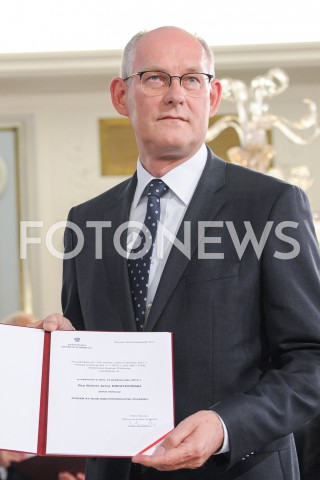  24.10.2019 WARSZAWA<br />
UROCZYSTOSC WRECZENIA NOMINACJI POSLOM IX KADENCJI<br />
N/Z ROBERT KWIATKOWSKI<br />
 