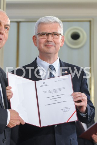 24.10.2019 WARSZAWA<br />
UROCZYSTOSC WRECZENIA NOMINACJI POSLOM IX KADENCJI<br />
N/Z IRENEUSZ ZYSKA<br />
 