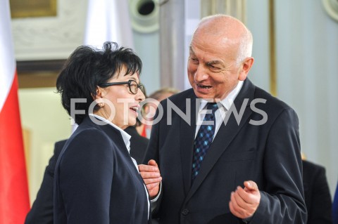  24.10.2019 WARSZAWA<br />
UROCZYSTOSC WRECZENIA NOMINACJI POSLOM IX KADENCJI<br />
N/Z WIESLAW KOZIELEWICZ ELZBIETA WITEK<br />
 