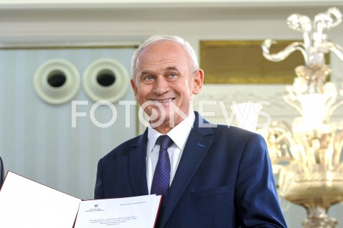  24.10.2019 WARSZAWA<br />
UROCZYSTOSC WRECZENIA NOMINACJI POSLOM IX KADENCJI<br />
N/Z KRZYSZTOF TCHORZEWSKI<br />
 