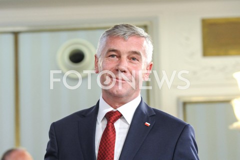  24.10.2019 WARSZAWA<br />
UROCZYSTOSC WRECZENIA NOMINACJI POSLOM IX KADENCJI<br />
N/Z MARIUSZ TREPKA<br />
 