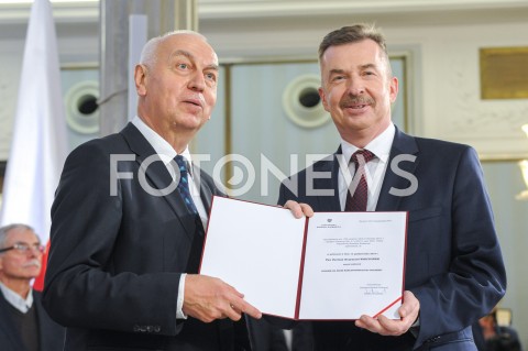  24.10.2019 WARSZAWA<br />
UROCZYSTOSC WRECZENIA NOMINACJI POSLOM IX KADENCJI<br />
N/Z DARIUSZ WIECZOREK<br />
 