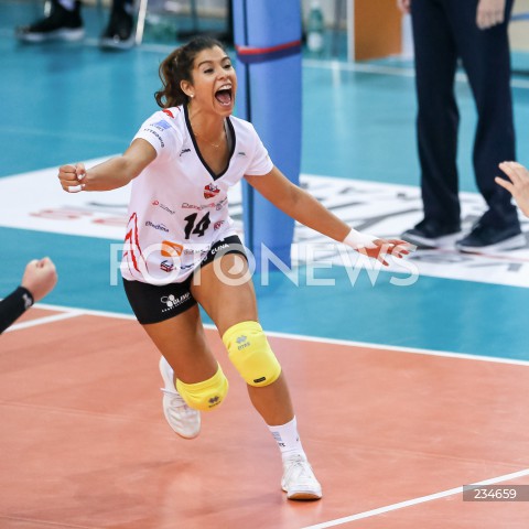  26.10.2019 RZESZOW <br />
SIATKOWKA <br />
LIGA SIATKOWKI KOBIET LSK 2019/2020 <br />
POLISH WOMEN'S VOLLEYBALL LEAGUE <br />
MECZ DEVELOPRES SKYRES RZESZOW - BANK POCZTOWY PALAC BYDGOSZCZ <br />
N/Z NATALIA VALENTIN - ANDERSON RADOSC EMOCJE SYLWETKA <br />
 