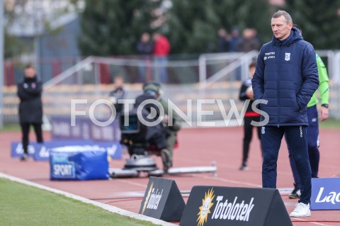  29.10.2019 RZESZOW  ( STADION CWKS RESOVIA ) <br />
PILKA NOZNA <br />
TOTOLOTEK PUCHAR POLSKI <br />
RUNDA 1/16 FINALU <br />
MECZ RESOVIA RZESZOW - LECH POZNAN <br />
N/Z DARIUSZ ZURAW - I TRENER ( HEAD COACH ) SYLWETKA <br />
 