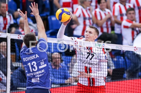  30.10.2019 RZESZOW <br />
SIATKOWKA MEZCZYZN <br />
PLUSLIGA SEZON 2019/2020 <br />
PLUS LIGA POLISH MEN VOLLEYBALL LEAGUE <br />
MECZ ASSECO RESOVIA - MKS SLEPSK MALOW SUWALKI <br />
N/Z DAMIAN SCHULZ <br />
 