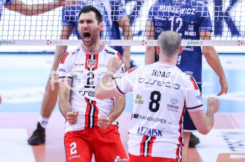  30.10.2019 RZESZOW <br />
SIATKOWKA MEZCZYZN <br />
PLUSLIGA SEZON 2019/2020 <br />
PLUS LIGA POLISH MEN VOLLEYBALL LEAGUE <br />
MECZ ASSECO RESOVIA - MKS SLEPSK MALOW SUWALKI <br />
N/Z GRZEGORZ KOSOK NICHOLAS HOAG RADOSC EMOCJE <br />
 