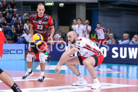  30.10.2019 RZESZOW <br />
SIATKOWKA MEZCZYZN <br />
PLUSLIGA SEZON 2019/2020 <br />
PLUS LIGA POLISH MEN VOLLEYBALL LEAGUE <br />
MECZ ASSECO RESOVIA - MKS SLEPSK MALOW SUWALKI <br />
N/Z NICHOLAS HOAG BARTOSZ MARIANSKI <br />
 