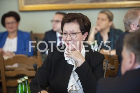  14.11.2019 WARSZAWA SEJM<br />
DZIEN W SEJMIE<br />
N/Z ANNA MILCZANOWSKA KOMISJA INFRASTRUKTURY<br />
 