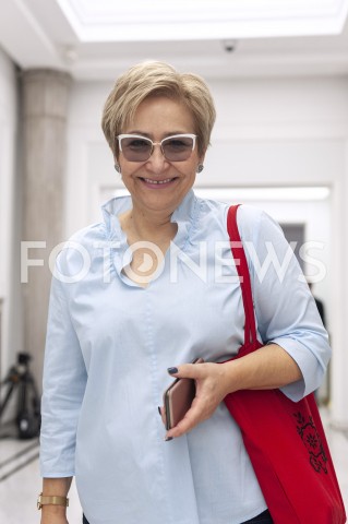  14.11.2019 WARSZAWA SEJM<br />
DZIEN W SEJMIE<br />
N/Z MARIA MALGORZATA JANYSKA<br />
 