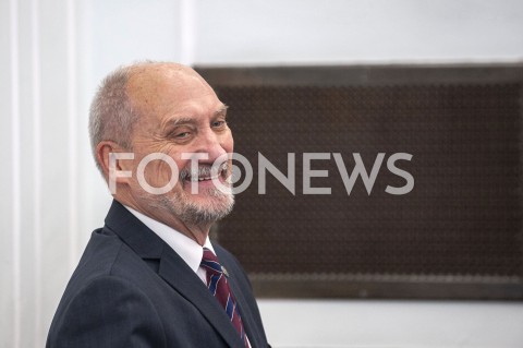  14.11.2019 WARSZAWA SEJM<br />
DZIEN W SEJMIE<br />
KOMISJA OBRONY NARODOWEJ<br />
N/Z ANTONI MACIEREWICZ<br />
 