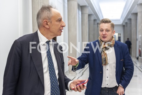  14.11.2019 WARSZAWA SEJM<br />
DZIEN W SEJMIE<br />
N/Z JAKUB STEFANIAK WLADYSLAW TEOFIL BARTOSZEWSKI<br />
 