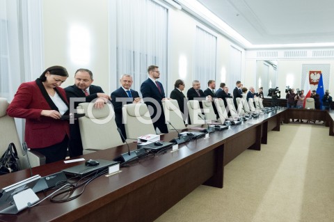  15.11.2019 WARSZAWA <br />
PIERWSZE POSIEDZENIE RADY MINISTROW <br />
INAUGURACYJNE POSIEDZENIE RZADU <br />
N/Z MINISTROWIE SALA POSIEDZEN WIDOK VIEW JOLANTA RUSINIAK KONRAD SZYMANSKI MAREK ZAGORSKI <br />
 