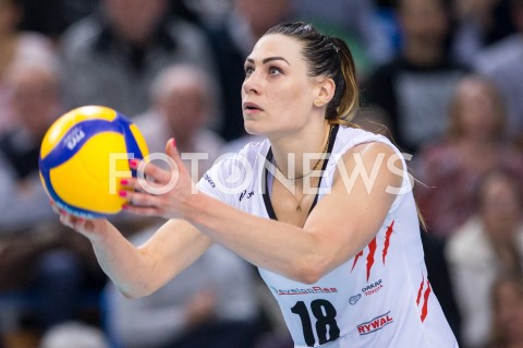  17.11.2019 RZESZOW <br />
SIATKOWKA <br />
LIGA SIATKOWKI KOBIET LSK 2019/2020 <br />
POLISH WOMEN VOLLEYBALL LEAGUE <br />
MECZ DEVELOPRES SKYRES RZESZOW - GROT BUDOWLANI LODZ <br />
N/Z KATARZYNA ZAROSLINSKA KROL SYLWETKA <br />
 