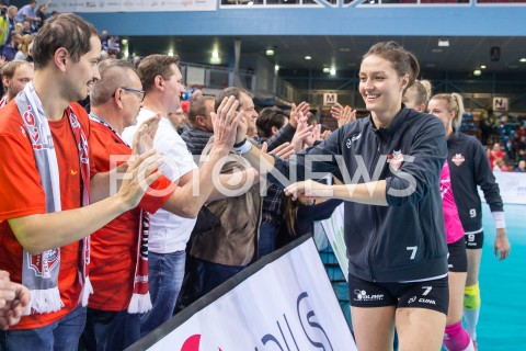  17.11.2019 RZESZOW <br />
SIATKOWKA <br />
LIGA SIATKOWKI KOBIET LSK 2019/2020 <br />
POLISH WOMEN VOLLEYBALL LEAGUE <br />
MECZ DEVELOPRES SKYRES RZESZOW - GROT BUDOWLANI LODZ <br />
N/Z JELENA BLAGOJEVIC KIBICE PODZIEKOWANIE PIATKI DOPING EMOCJE <br />
 