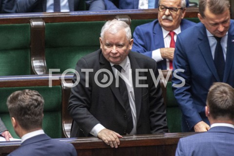 19.11.2019 WARSZAWA SEJM<br />
POSIEDZENIE SEJMU<br />
EXPOSE<br />
N/Z JAROSLAW KACZYNSKI <br />
 
