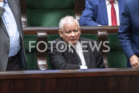  19.11.2019 WARSZAWA SEJM<br />
POSIEDZENIE SEJMU<br />
EXPOSE<br />
N/Z JAROSLAW KACZYNSKI <br />
 