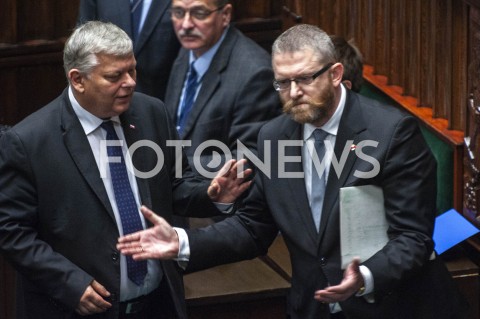  19.11.2019 WARSZAWA SEJM<br />
POSIEDZENIE SEJMU<br />
EXPOSE<br />
N/Z GRZEGORZ BRAUN MAREK SUSKI <br />
 