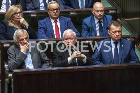  19.11.2019 WARSZAWA SEJM<br />
POSIEDZENIE SEJMU<br />
EXPOSE<br />
N/Z RYSZARD TERLECKI JAROSLAW KACZYNSKI MARIUSZ BLASZCZAK LEONARD KRASULSKI MALGORZATA GOSIEWSKA WALDEMAR ANDZEL<br />
 