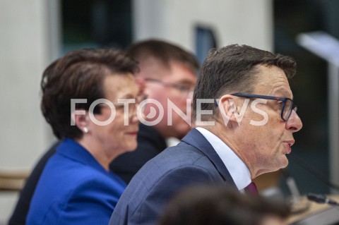  20.11.2019 WARSZAWA SEJM<br />
POSIEDZENIE KOMISJI SPRAWIEDLIWOSCI I PRAW CZLOWIEKA<br />
N/Z MAREK AST ANNA MILCZANOWSKA<br />
 