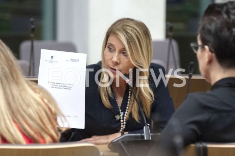  20.11.2019 WARSZAWA SEJM<br />
POSIEDZENIE KOMISJI SPRAWIEDLIWOSCI I PRAW CZLOWIEKA<br />
N/Z BARBARA DOLNIAK<br />
 