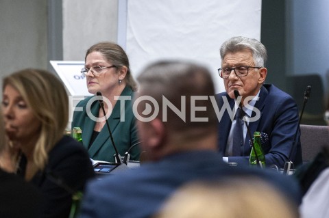 Obrady sejmowej komisji ws. kandydatur Krystyny Pawłowicz i Stanisława Piotrowicza do Trybunału Konstytucyjnego w Warszawie