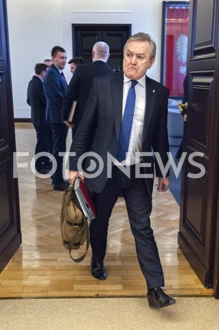  26.11.2019 WARSZAWA<br />
POSIEDZENIE RADY MINISTROW<br />
N/Z PIOTR GLINSKI<br />
 