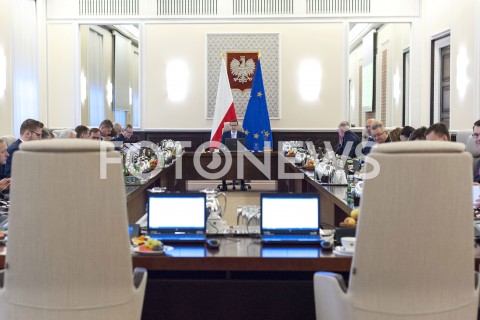 26.11.2019 WARSZAWA<br />
POSIEDZENIE RADY MINISTROW<br />
N/Z PREMIER MATEUSZ MORAWIECKI MINISTROWIE SALA WIDOK VIEW<br />
 