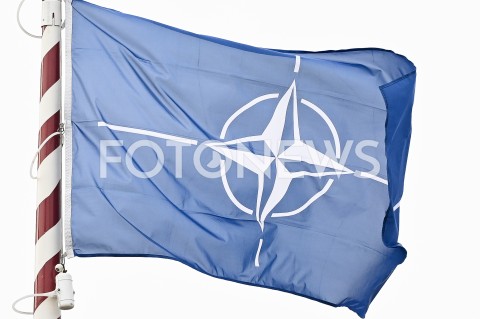 28.11.2019 GDYNIA<br />
101. ROCZNICA POWSTANIA MARYNARKI WOJENNEJ RZECZPOSPOLITEJ POLSKIEJ W GDYNI<br />
N/Z FLAGA NATO ORGANIZACJI TRAKTATU POLNOCNOATLANTYCKIEGO<br />
 