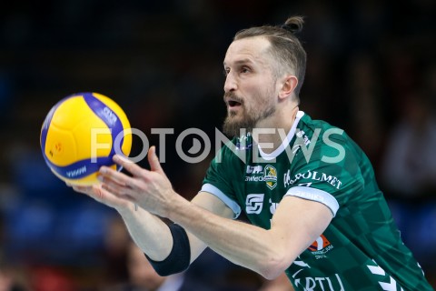  15.12.2019 RZESZOW <br />
SIATKOWKA MEZCZYZN <br />
PLUSLIGA SEZON 2019/2020 <br />
PLUS LIGA POLISH MEN VOLLEYBALL LEAGUE <br />
MECZ ASSECO RESOVIA - ALURON VIRTU CMC ZAWIERCIE <br />
N/Z MICHAL MASNY SYLWETKA <br />
 