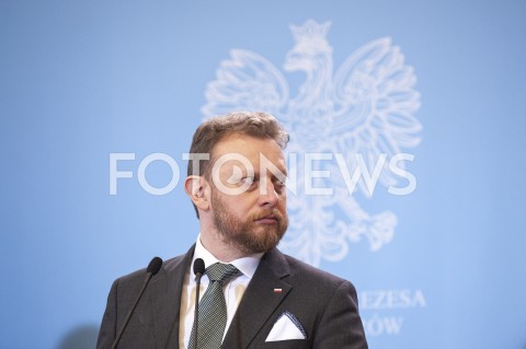  11.03.2020 WARSZAWA KPRM<br />
KONFERENCJA W KPRM NA TEMAT ZAMKNIECIA SZKOL<br />
N/Z LUKASZ SZUMOWSKI<br />
 